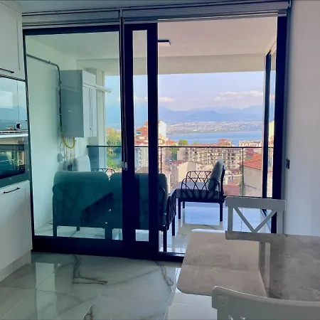 Stunning Sea & Mountain View Duplex In * Ιζμίτ