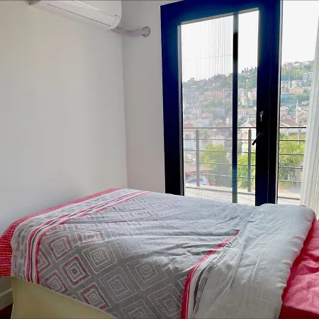 Daire Stunning Sea & Mountain View Duplex In *